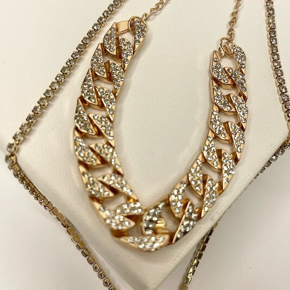 Butterfly Chain Necklace Set